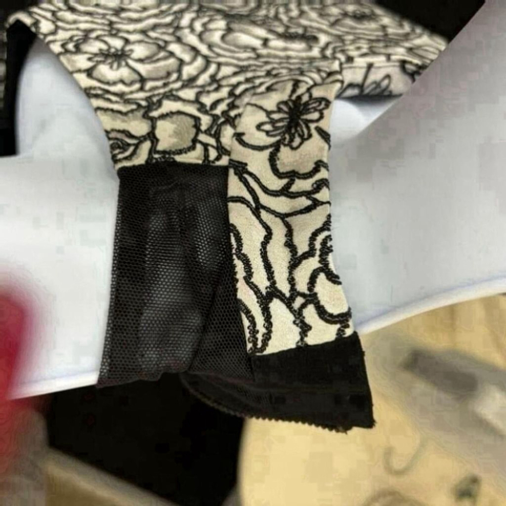 Alice + Olivia Black White Floral Lace Peplum Mock Neck Dress Size 2 - Picture 9 of 12